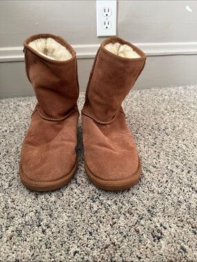 EMU Wool Australia Classic Chestnut Suede Shearling Boots